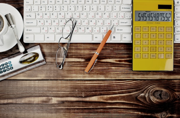 Pension fund accounting comparison